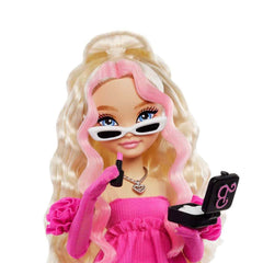 Barbie Dream Besties Ana Karakter Bebekler Malibu HYC21