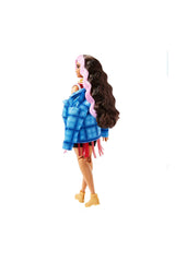 Barbie Extra - Ekose Ceketli Bebek HDJ46