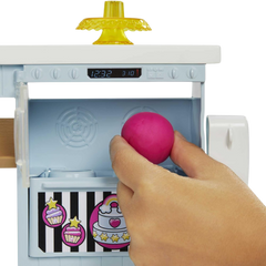 Barbie Pasta Dükkanı Oyun Seti HGB73