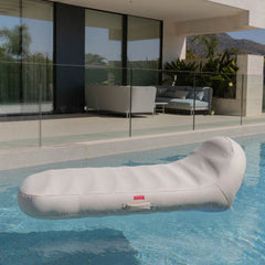 Flamingueo Olive Havuz ve Deniz Yatağı