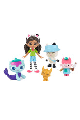 Gabby’nin ve Arkadaşları Kampta