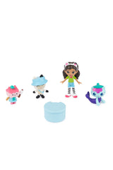 Gabby’nin ve Arkadaşları Kampta