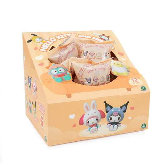 Hello Kitty Kıyafet Değiştirme Partisi