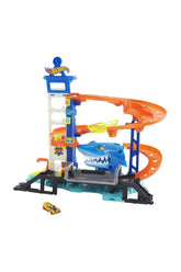 Hot Wheels Köpek Balığından Kaçış Oyun Seti HDP06