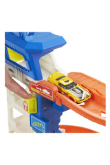 Hot Wheels Köpek Balığından Kaçış Oyun Seti HDP06