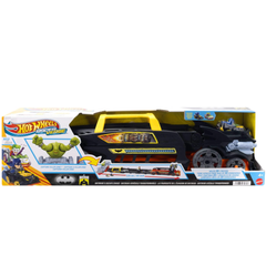 Hot Wheels Racerverse Ultimate Batman Pist Seti HXN21