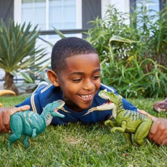 Jurassic World Kükreyen Dinozor Figürleri HTK72