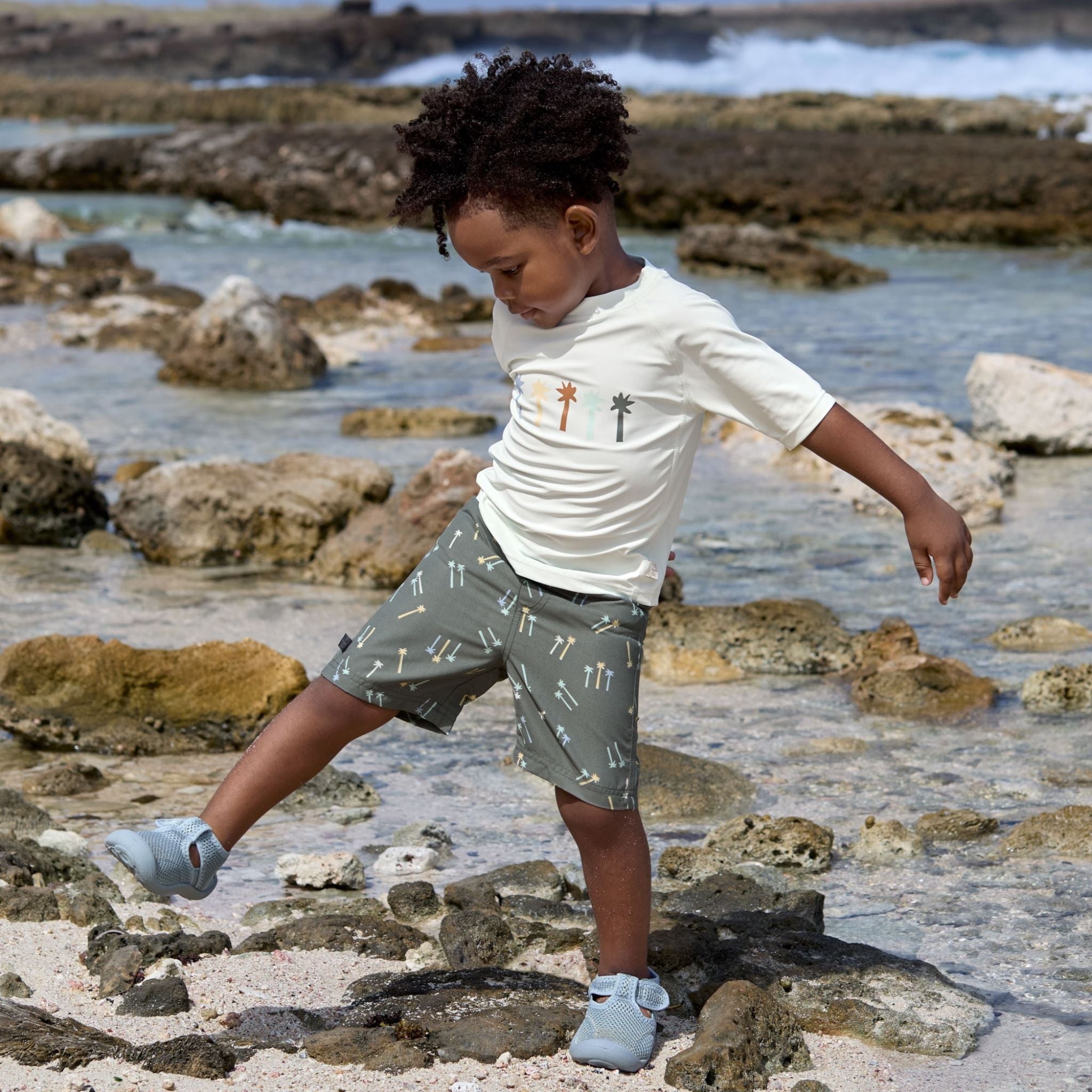 Lassig Palms UV Korumalı Mayo Şort Koyu Yeşil 3