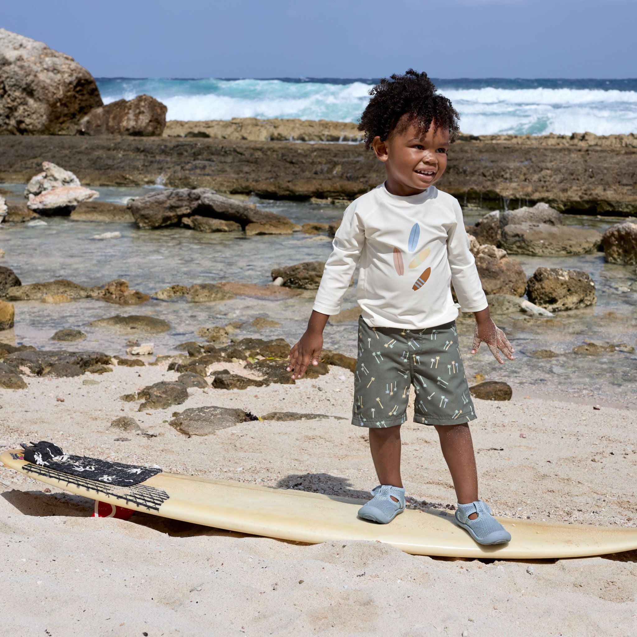 Lassig Palms UV Korumalı Mayo Şort Koyu Yeşil 5