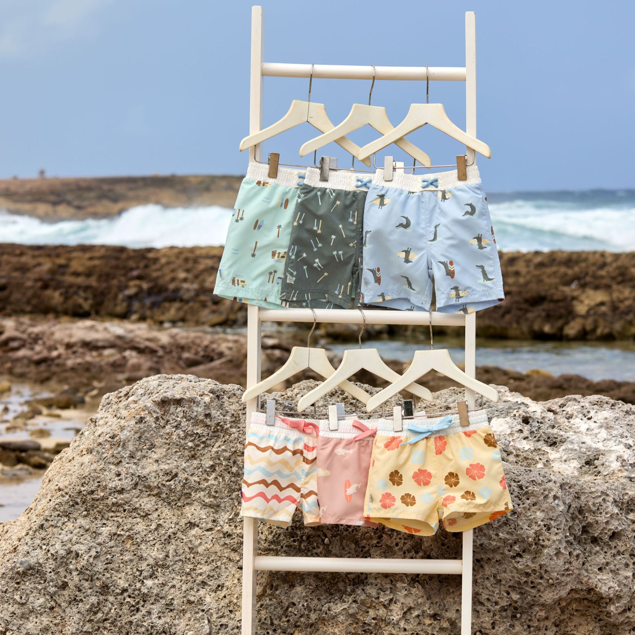 Lassig Palms UV Korumalı Mayo Şort Koyu Yeşil 6