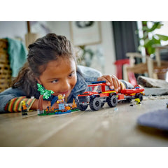 Lego City 4x4 Kurtarma Botlu İtfaiye Kamyonu 60412 Yapım Seti (301 Parça)