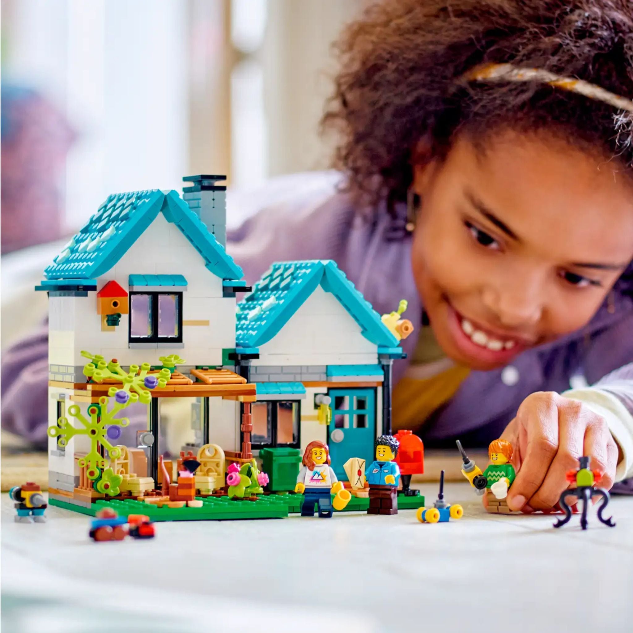 Lego Creator Şirin Ev 31139