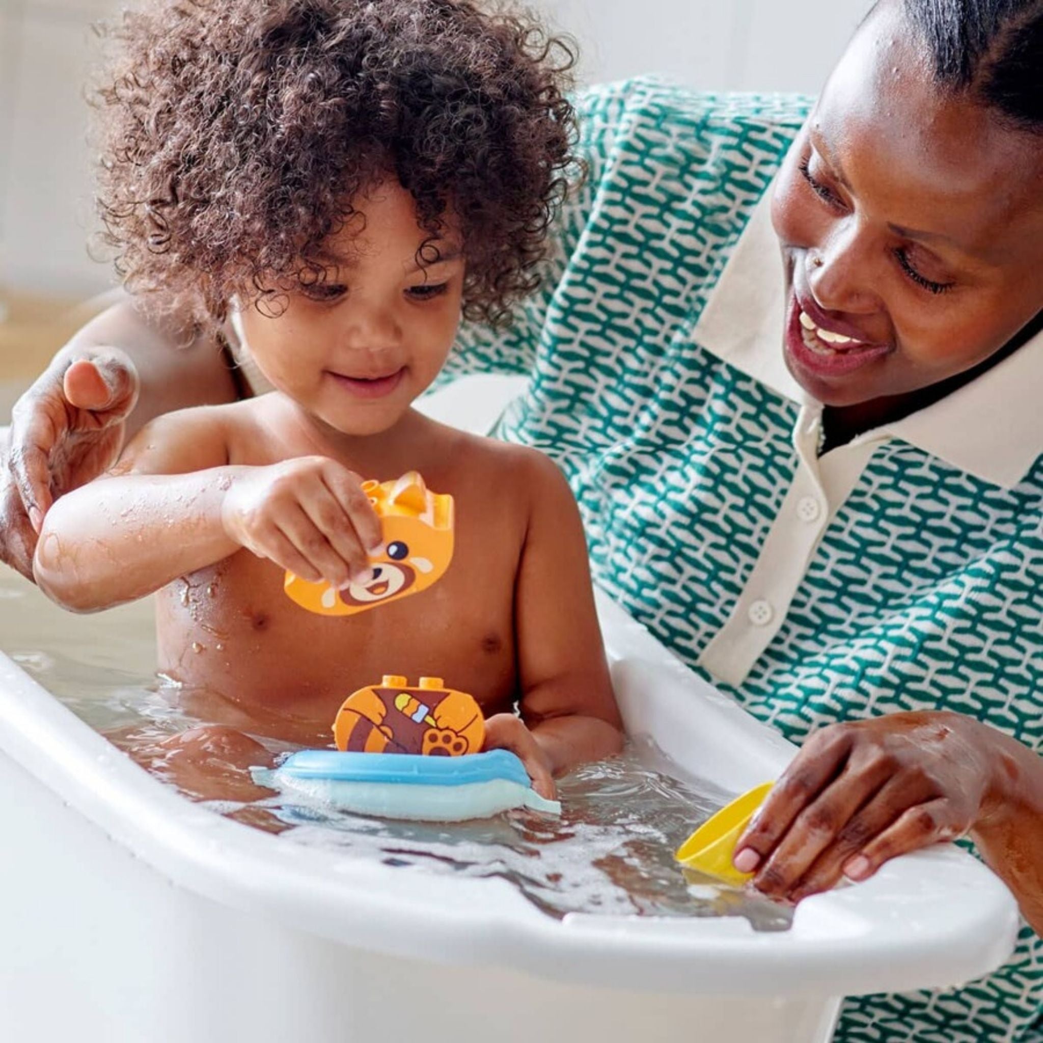 Lego Duplo İlk Banyo Zamanı Eğlencesi: Yüzen Kırmızı Panda 10964