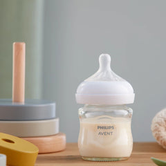 Philips Avent Doğal Tepkili Cam Biberon 120ml 0+ Ay