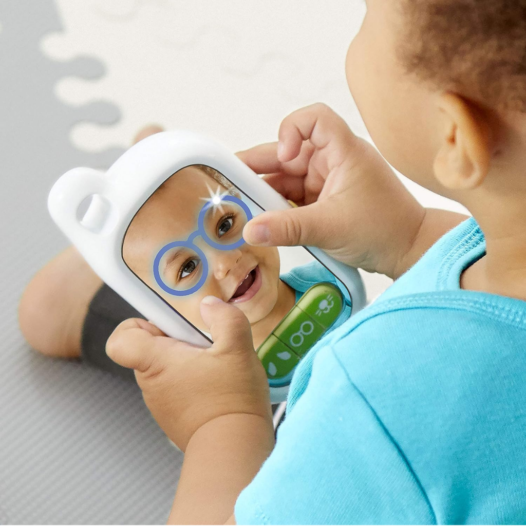 Skip Hop Explore More Selfie Ayna - Welcome Baby