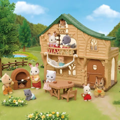 Sylvanian Families Göl Kenarı Klübesi