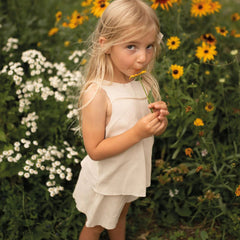 Antebies Boyunda Kurdele Detaylı Şortlu Set