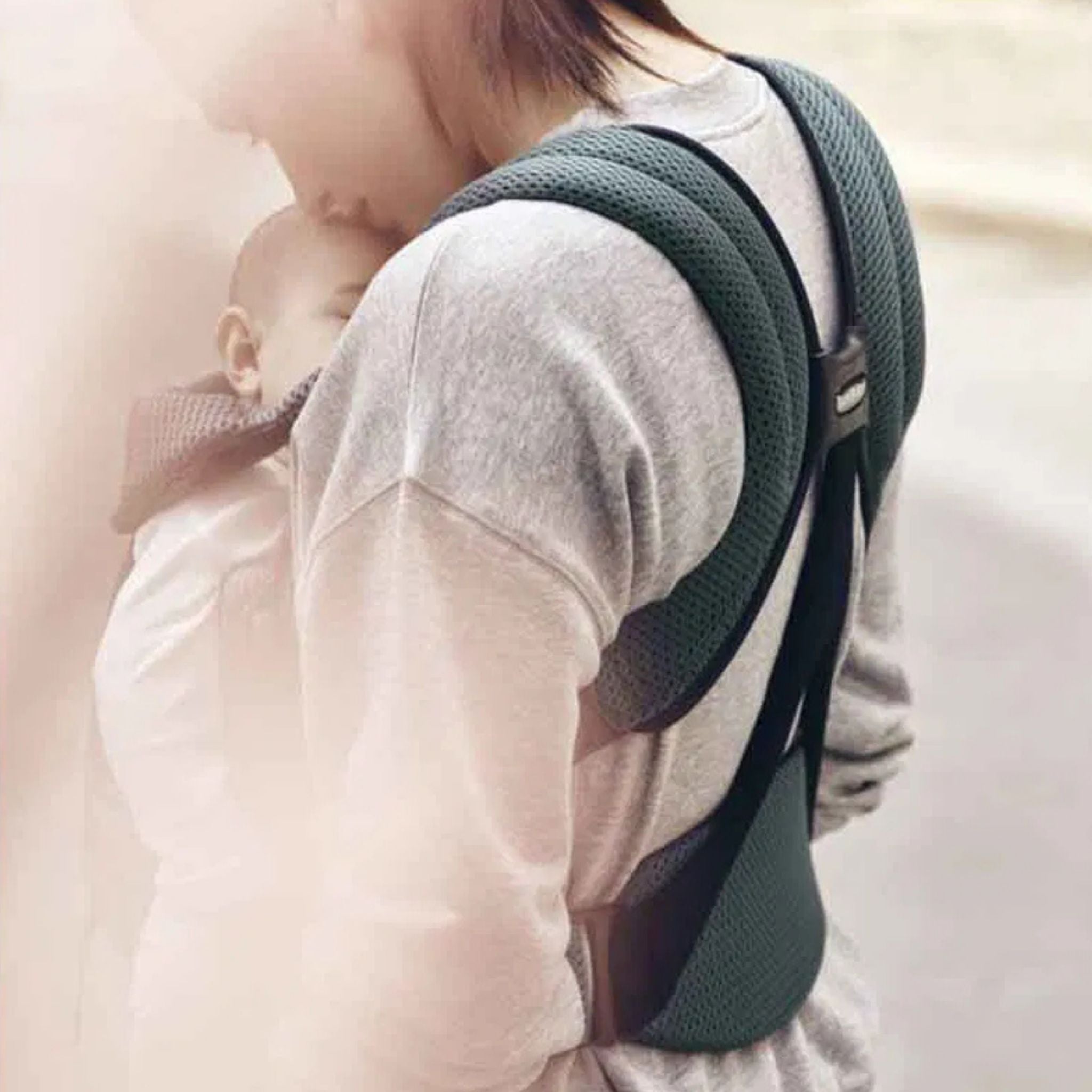 BabyBjörn Kanguru Move 3D Mesh Sage Green