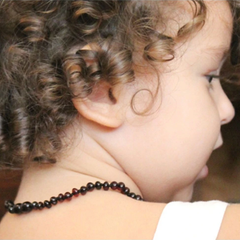 Babyjem Kehribar Bebek Kolyesi Vişne