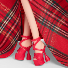 Barbie 2024 Mutlu Yıllar Bebeği Sarışın Mattel HRM61