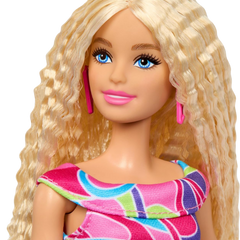 Barbie Renkli Elbiseli Büyüleyici Parti Bebeği HRH20