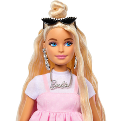 Barbie Deluxe Style Sarı Saçlı Bebek HYV27