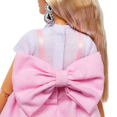 Barbie Deluxe Style Sarı Saçlı Bebek HYV27