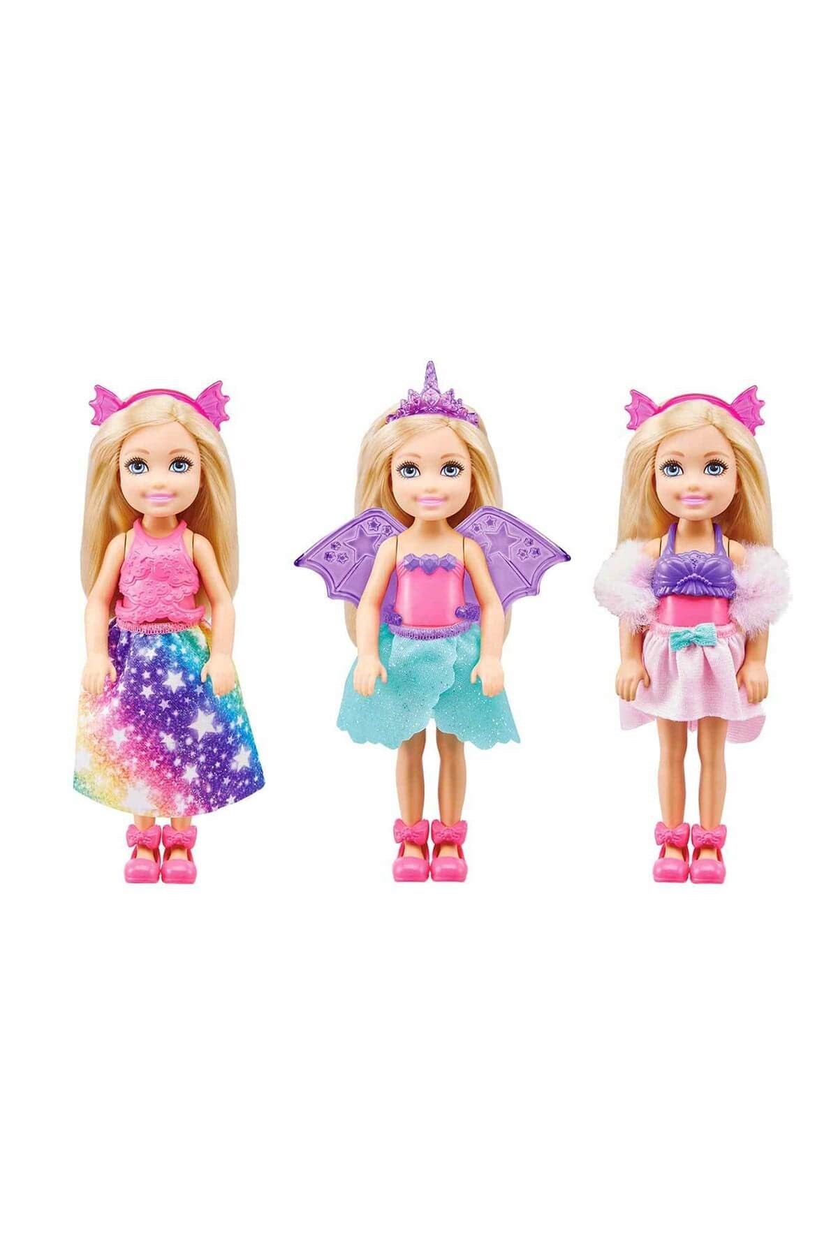 Barbie Dreamtopia Chelsea ve Kostümleri Oyun Seti GTF40