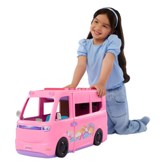 Barbie'nin Rüya Karavanı Araç Oyun Seti HRJ78