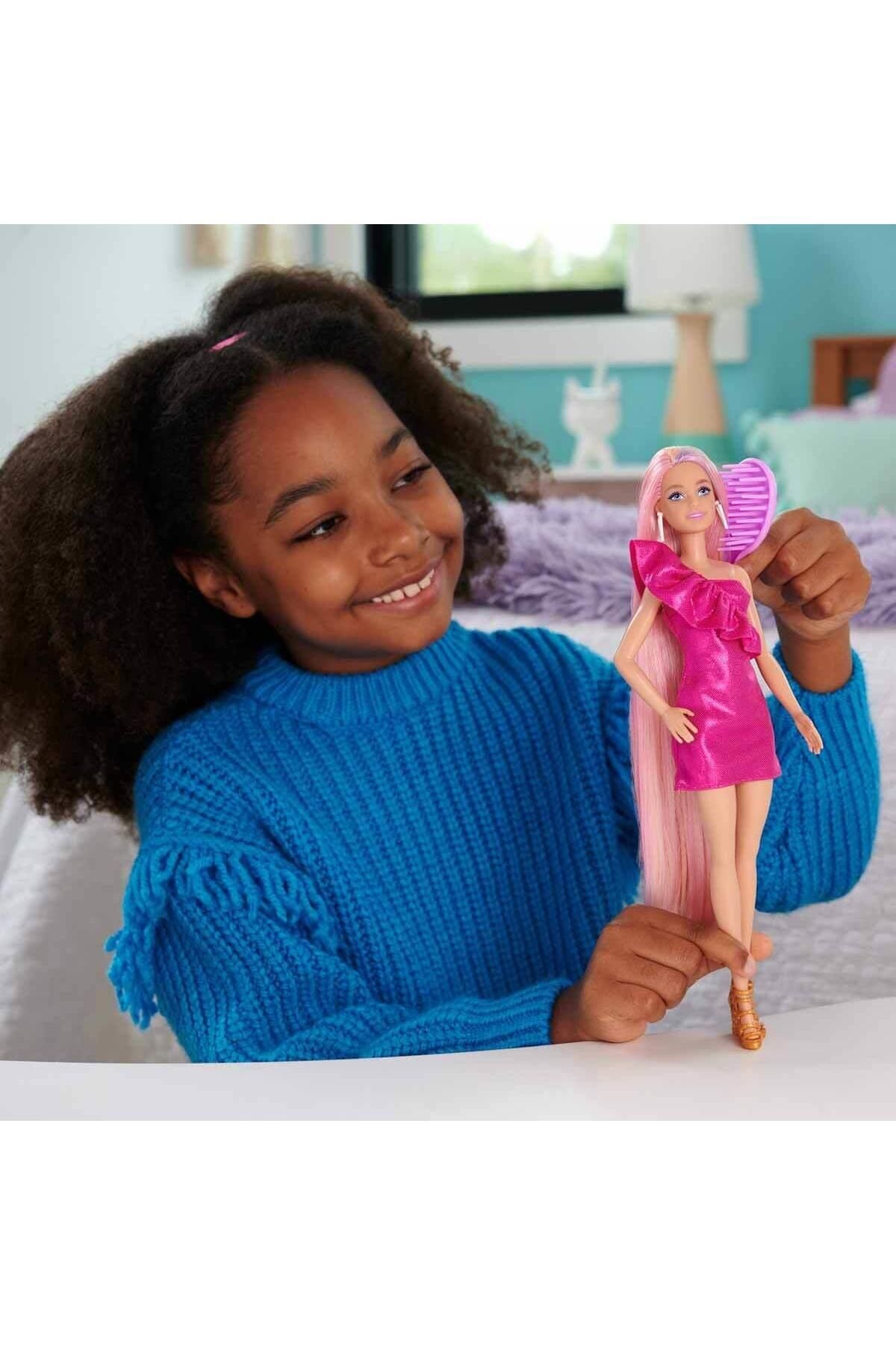 Barbie Upuzun Muhteşem Saçlı Bebekler Pembe Saçlı Bebek Mattel JDC85