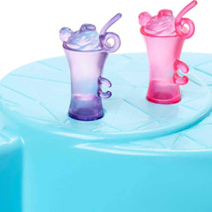 Barbie ve Eğlenceli Havuzu GHL91