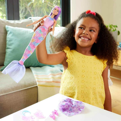 Barbie Yeni Prenses Kostümler Seti JCP74