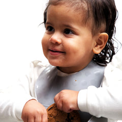 Bblüv Pöket Katlanabilir Silikon Önlük ve Beslenme Seti