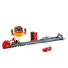 Cars Macaraya Başlangıç Oyun Seti JDJ02