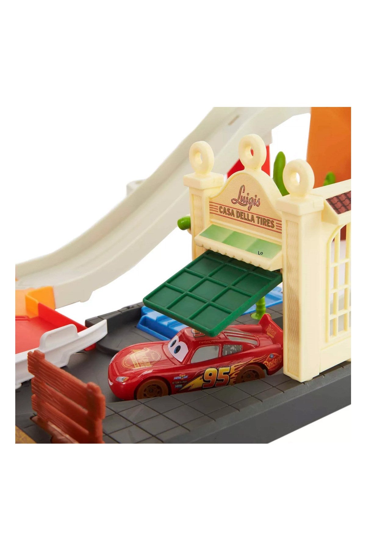 Cars Yarış Heyecanı Oyun Seti Hdn02