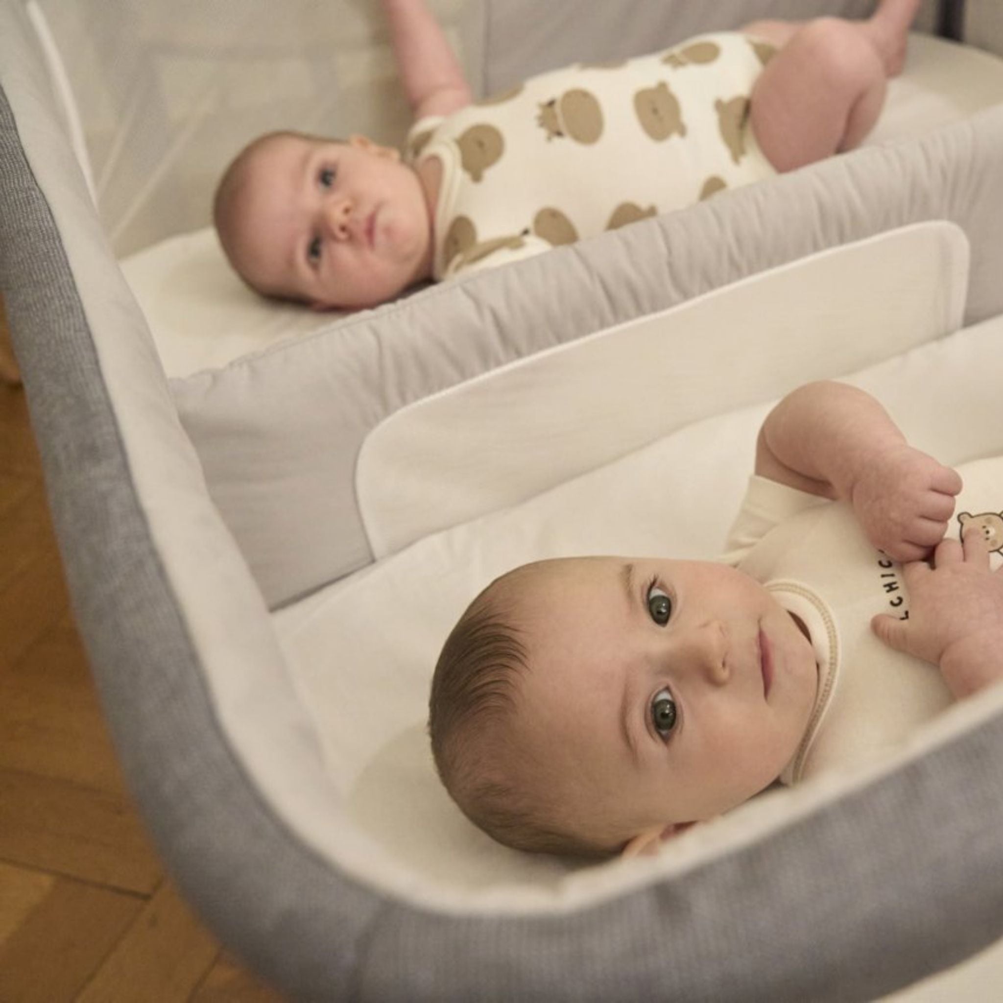 Chicco Next2me Twins İkiz Anne Yanı Beşik