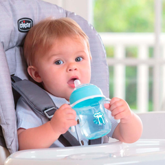 Chicco Yumuşak Uçlu Geçiş Bardağı 4 Ay+ Erkek - Welcome Baby