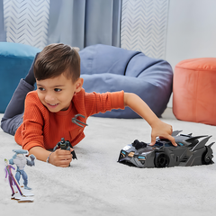 DC Comics Batman Crusader Batmobile Aracı ve Figür Seti 10cm