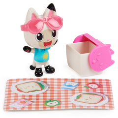 Gabby's Dollhouse Carlita ve Panda Paws Piknik Seti