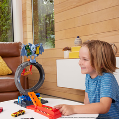 Hot Wheels Düşman Yaratıklar Oyun Seti HTN78