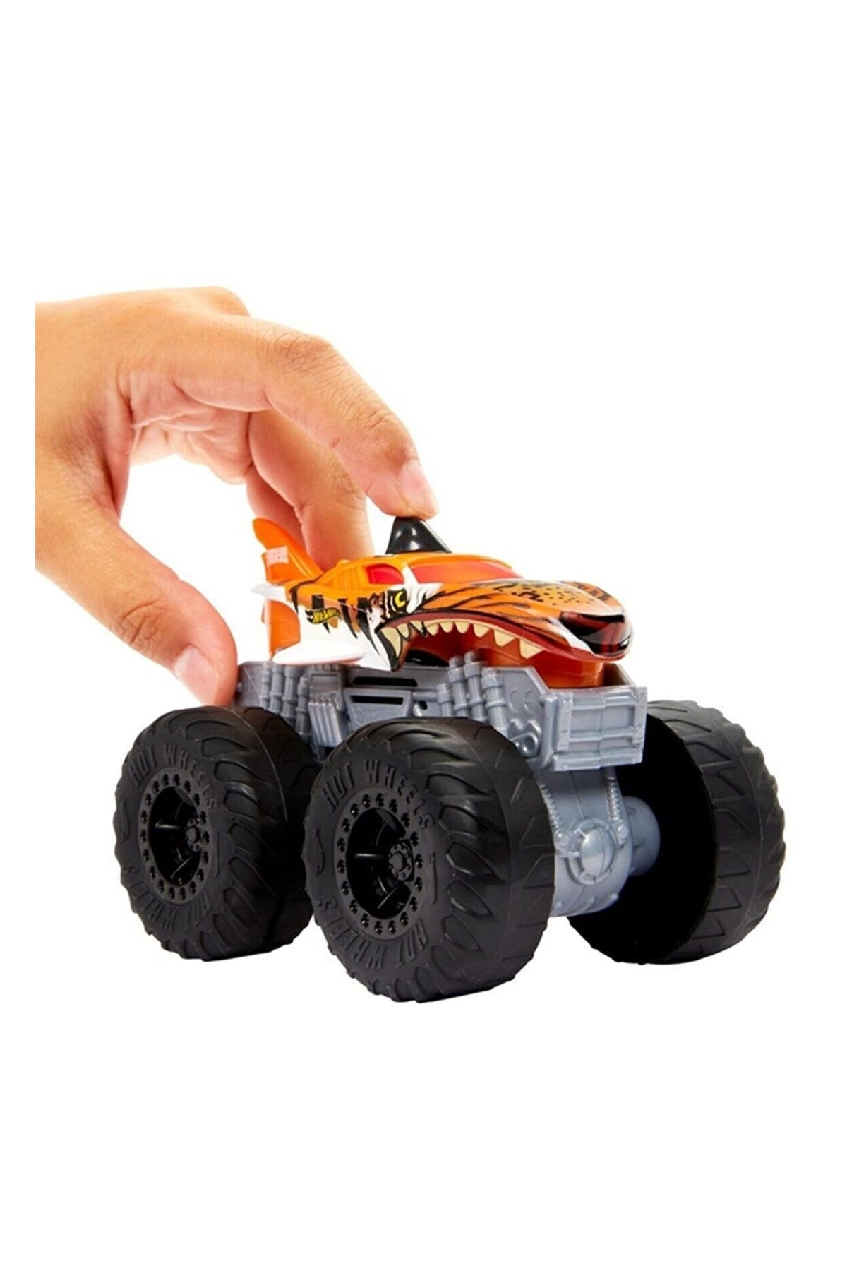 Hot Wheels Monster Trucks 1:43 Kükreyen Arabalar