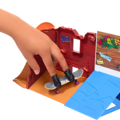 Hot Wheels Skate Parmak Kaykay Macerasına Başlangıç Setleri HGT92