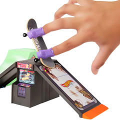Hot Wheels Skate Parmak Kaykay Macerasına Başlangıç Setleri HMJ98