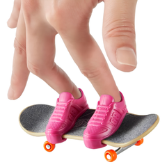 Hot Wheels Skate Parmak Kaykay ve Ayakkabı Paketleri HGT68