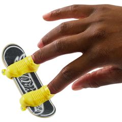 Hot Wheels Skate Parmak Kaykay ve Ayakkabı Paketleri HNG33
