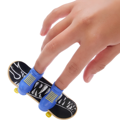 Hot Wheels Skate Parmak Kaykay ve Ayakkabı Paketleri HVJ90