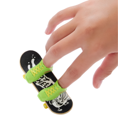 Hot Wheels Skate Parmak Kaykay ve Ayakkabı Paketleri HVJ92