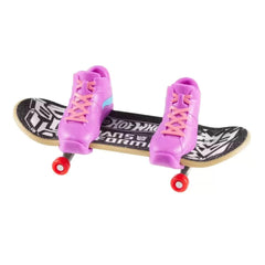 Hot Wheels Skate Temalı Parmak Kaykay ve Ayakkabı Paketleri HVK37