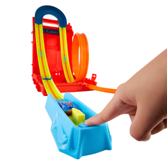 Hot Wheels Track Builder Benzin Bidonu Akrobasi Seti HDX78