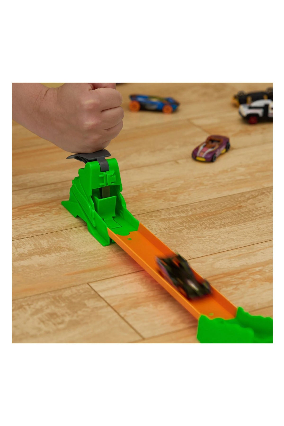 Hot Wheels Track Builder Heyecanlı Atlayış Akrobasi Seti